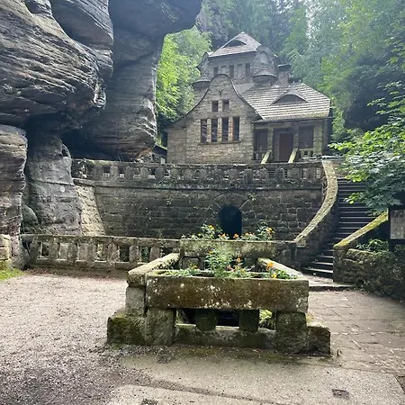 U Rytire Villa Hrensko